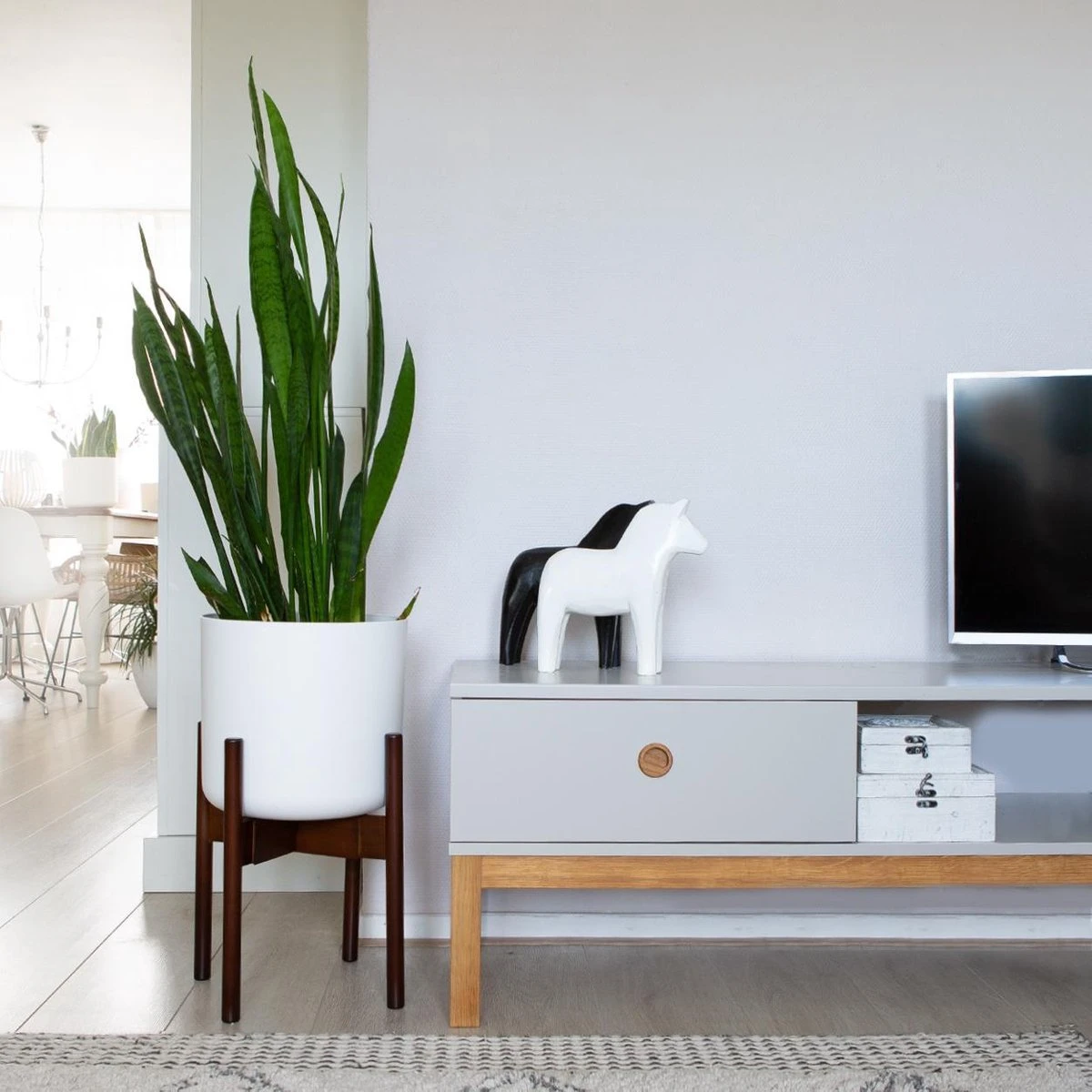 LifeGoods Planten Standaard - Uitschuifbare Bloempothouder - 20 Tot 30 Cm - Donker Bamboe 7 LifeGoods Planten Standaard - Uitschuifbare Bloempothouder - 20 Tot 30 Cm - Donker Bamboe - Afbeelding 5