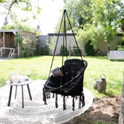 Vita5 Macramé Hangstoel - Voor Binnen En Buiten - Zonder Standaard - Incl. Kussen, Boekenvak En Beschermhoes - Tot 150kg - Zwart -Tuin Verkoop 1200x1200 284