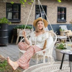 Vita5 Macramé Hangstoel - Voor Binnen En Buiten - Zonder Standaard - Incl. Kussen, Boekenvak En Beschermhoes - Tot 150kg - Beige 17 Vita5 Macramé Hangstoel - Voor Binnen En Buiten - Zonder Standaard - Incl. Kussen, Boekenvak En Beschermhoes - Tot 150kg - Beige -Tuin Verkoop 1200x1200 481