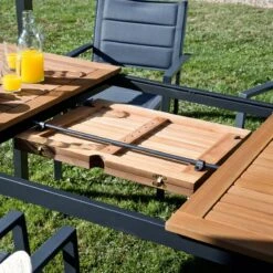 NATERIAL - Uitschuifbare Tuintafel ORIS - Uitschuifbare Tafel Voor 6 Tot 8 Personen - 180-240x100 Cm - Aluminium - Hout Eucalyptus -Tuin Verkoop 1200x1200 585
