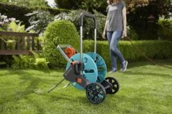 GARDENA - AquaRoll M CleverRoll Easy Slangenwagen - Maximaal 60 Meter - Inklapbare Zwengel -Tuin Verkoop 1200x799 66