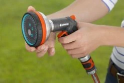 GARDENA - Premium Multifunctionele Broeskop - Exclusief Verlengsteel -Tuin Verkoop 1200x800 338