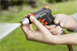 GARDENA - Premium Reinigingssproeier Spuitpistool - Metaal - Voor Reiniging En Bewatering -Tuin Verkoop 1200x800 408
