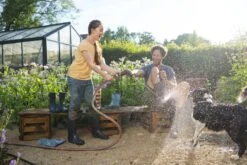 GARDENA - Premium Reinigingssproeier Spuitpistool - Metaal - Voor Reiniging En Bewatering -Tuin Verkoop 1200x800 409