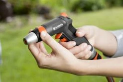 GARDENA - Premium Reinigingssproeier Spuitpistool - Metaal - Voor Reiniging En Bewatering -Tuin Verkoop 1200x800 410