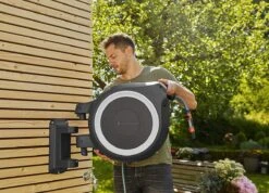 GARDENA Wandslangenbox Rollup XL - 35 Meter - Ø 13 Mm 17 GARDENA Wandslangenbox Rollup XL - 35 Meter - Ø 13 Mm -Tuin Verkoop 1200x867 5