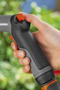 GARDENA - Classic Reinigingspistool - Spuitpistool - Traploos Instelbaar -Tuin Verkoop 800x1200 110