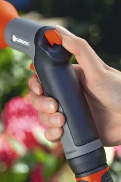 GARDENA Classic Sproeibroes -Tuin Verkoop 800x1200 120