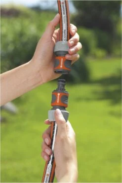 GARDENA - Slangkoppeling - 1 Ingang - Slangverlening -Tuin Verkoop 800x1200 96