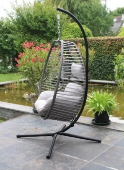 Lowander Egg Hangstoel Cocoon - Voor Binnen & Buiten - Met Standaard - Incl. Kussens -Tuin Verkoop 878x1200 1